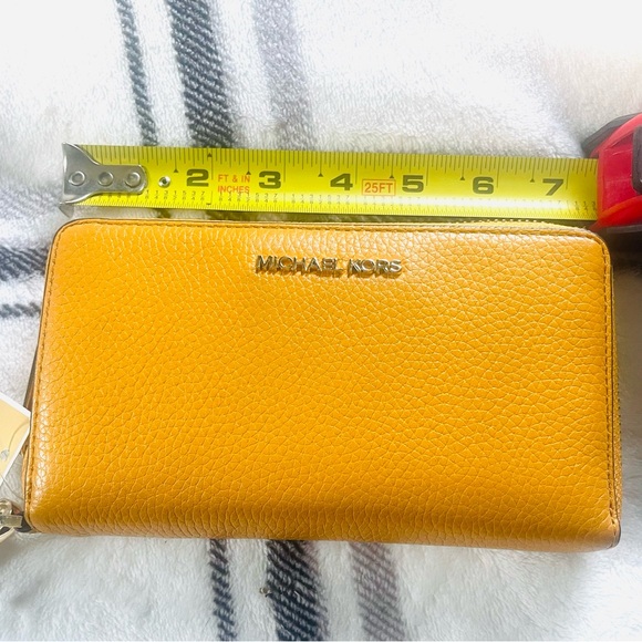 Michael Kors 2pak-BACKPACK /wallet - - Picture 16 of 16